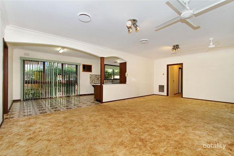 Property photo of 20 Statesman Crescent Mill Park VIC 3082
