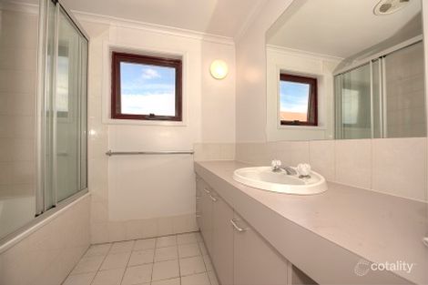 Property photo of 43 Cavanough Street Phillip ACT 2606