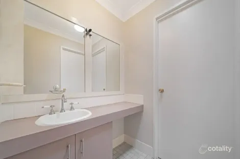 Property photo of 8 Lycoris Street Crestmead QLD 4132