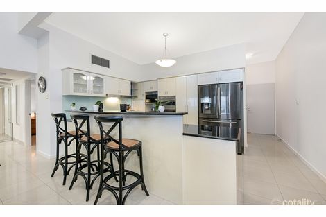 Property photo of 90/1 Stanton Terrace Townsville City QLD 4810