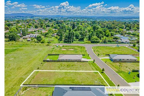 Property photo of 8 Melba Place Armidale NSW 2350