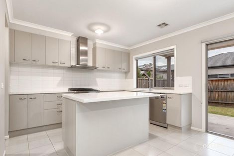 Property photo of 7 Petunia Drive Keysborough VIC 3173