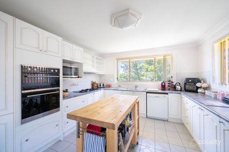 Property photo of 6 Laws Place West Bathurst NSW 2795