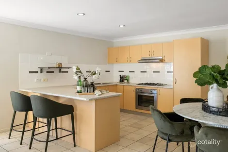 Property photo of 4 Pinnacle Close Springfield Lakes QLD 4300