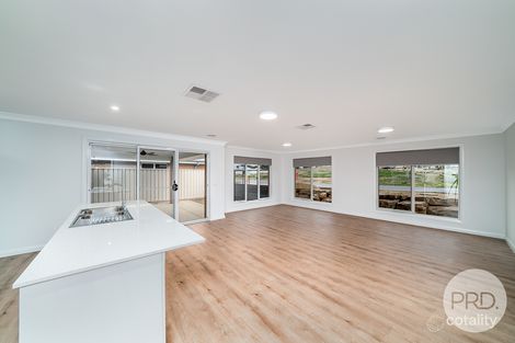 Property photo of 1/14 Muttama Parade Gobbagombalin NSW 2650