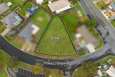 4 Powell Ave, Cardigan Village, VIC 3352