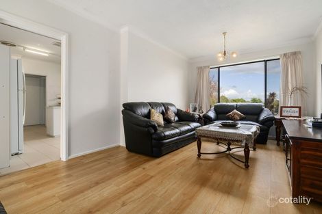 Property photo of 24 Simpson Drive Mount Waverley VIC 3149