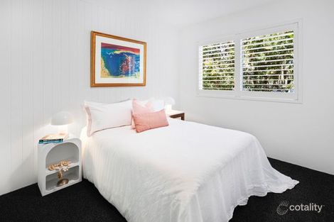 Property photo of 4/4 Fern Street Surfers Paradise QLD 4217