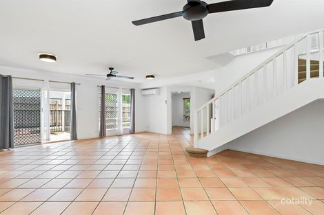 Property photo of 2/31 Oliva Street Palm Cove QLD 4879