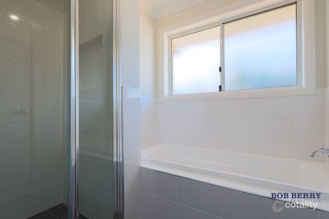 Property photo of 14 Sherrard Crescent Dubbo NSW 2830