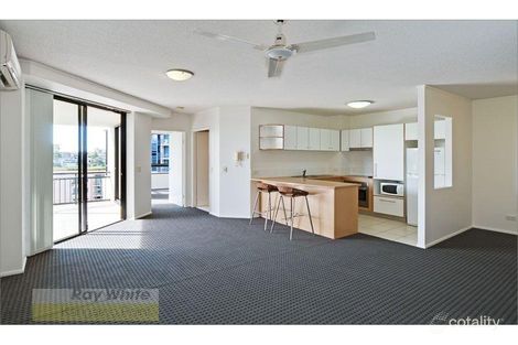 Property photo of 40/15 Goodwin Street Kangaroo Point QLD 4169