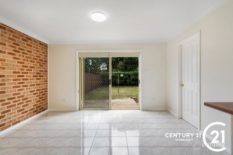 Property photo of 2/5 Lyell Street Bossley Park NSW 2176