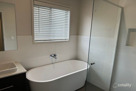 Property photo of 2 Feathertail Street Bahrs Scrub QLD 4207