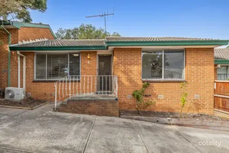 Property photo of 2/10 Stapley Crescent Chadstone VIC 3148
