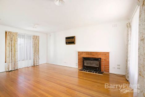 Property photo of 19 Jacaranda Avenue Cheltenham VIC 3192