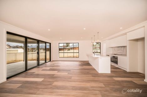 Property photo of 6 Albion Close Armidale NSW 2350