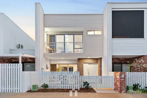 3 Catseye Walk, Treeby, WA 6164