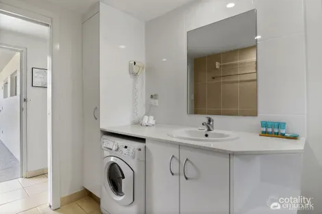 Property photo of 9/18-20 Hill Street Emu Park QLD 4710
