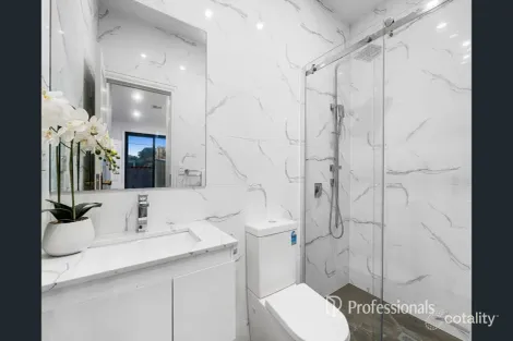 Property photo of 283 Jasper Road McKinnon VIC 3204