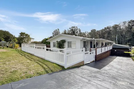 7 Warramutty St, Coomba Park, NSW 2428