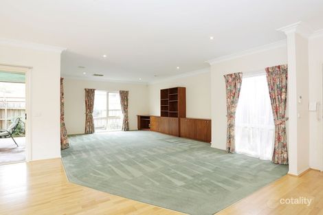Property photo of 2/363 Waverley Road Mount Waverley VIC 3149