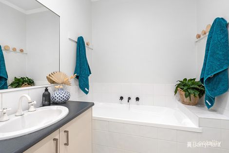 4/9-11 Bayfield Rd W, Bayswater North, VIC 3153
