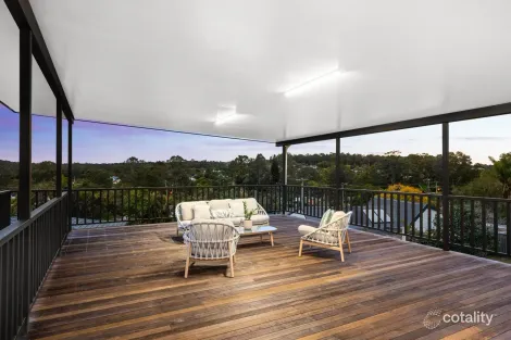 Property photo of 17 Kenthurst Crescent Rochedale South QLD 4123