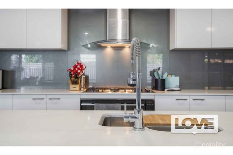 Property photo of 3 Parrott Street Boolaroo NSW 2284