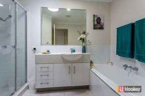 Property photo of 7 Keswick Redland Bay QLD 4165