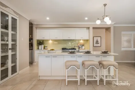 Property photo of 6 Haigh Crescent Samford Valley QLD 4520