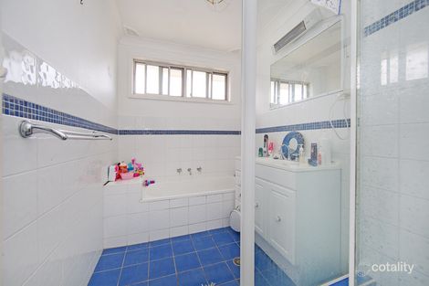 Property photo of 15 Kingsford Smith Drive Berkeley Vale NSW 2261