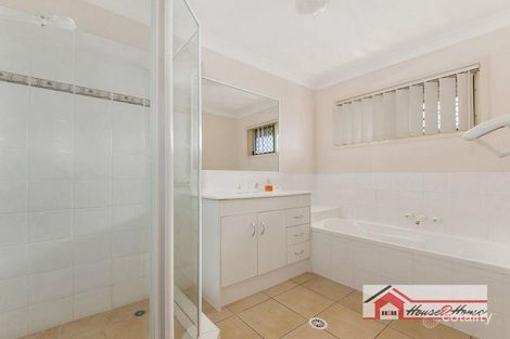 Property photo of 71 Bedivere Drive Ormeau QLD 4208