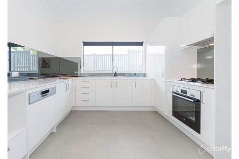 Property photo of 3/2 Pilgrim Place Southport QLD 4215