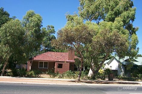 107 Hale Rd, Forrestfield, WA 6058