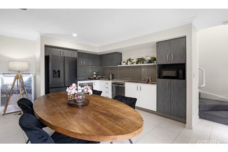 Property photo of 2/30 Bidmead Circuit Pimpama QLD 4209