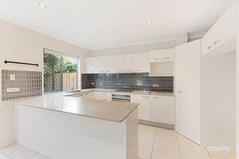 Property photo of 4/15 Seaview Lane Shorncliffe QLD 4017