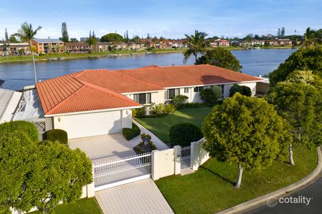 72 Sailaway St, Mermaid Waters, QLD 4218