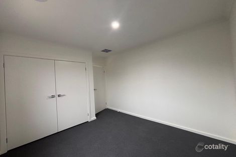 Property photo of 101 Abbeygate Drive Werribee VIC 3030