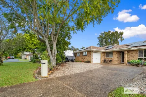 Property photo of 1 Tecoma Place Banora Point NSW 2486