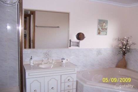 Property photo of 15 Surf Crescent Surf Beach VIC 3922