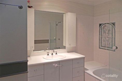 Property photo of 24 University Road Wulguru QLD 4811