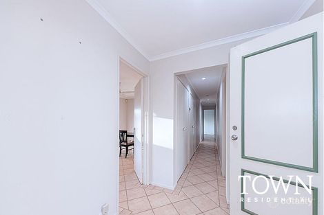 Property photo of 8 Degraves Crescent Wanniassa ACT 2903