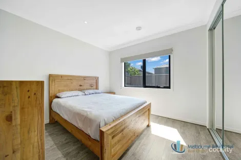 Property photo of 9 Dewberry Street Manor Lakes VIC 3024