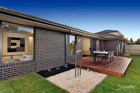 Property photo of 18 Newman Avenue Carnegie VIC 3163