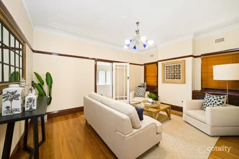 1 Manning Ave, Strathfield South, NSW 2136