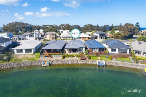 Property photo of 13 Harbour View Terrace Victor Harbor SA 5211