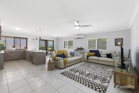 Property photo of 1 Central Street Upper Kedron QLD 4055