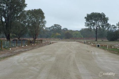 19 Bookless Ct, Oxley, VIC 3678