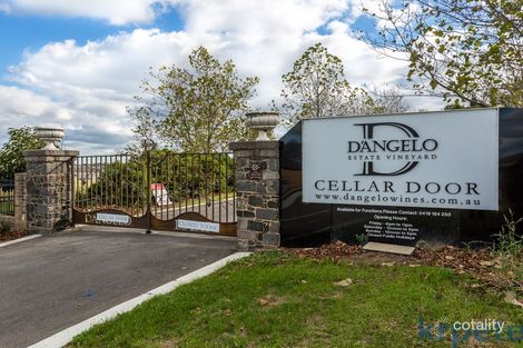 Property photo of 37 Sable Circuit Officer VIC 3809