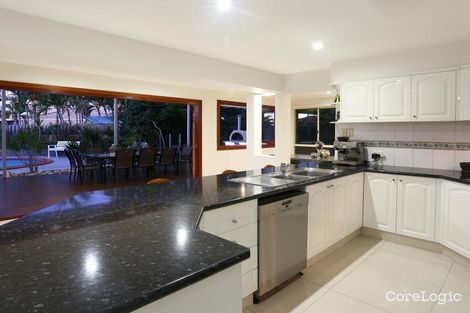 Property photo of 27 Eastbank Terrace Helensvale QLD 4212